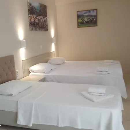 Marigold Hostal