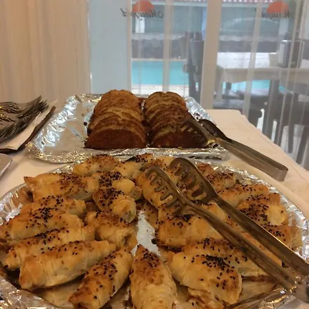 بيت شباب Marigold