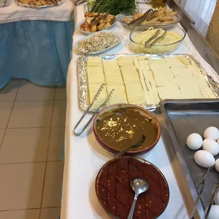 بيت شباب Marigold *