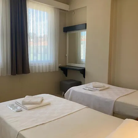 Hostal Marigold