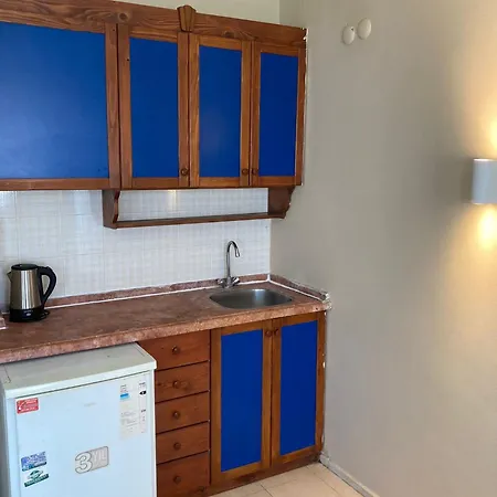 Hostal Marigold Çeşme