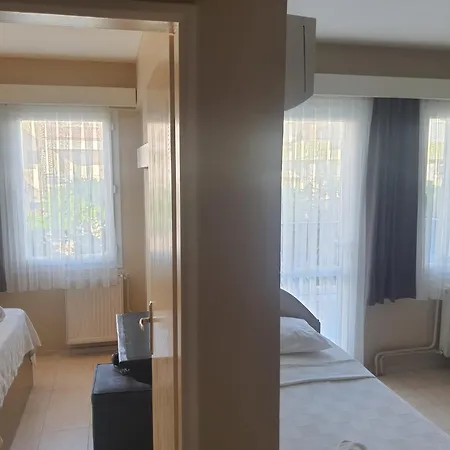 Marigold Hostal