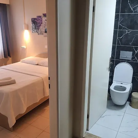 Hostal Marigold