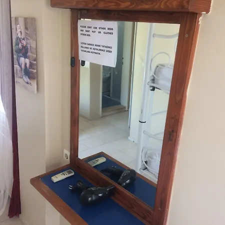 بيت شباب Marigold *